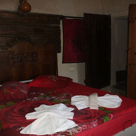Crazy Horse Pension Ortahisar Ngoại thất bức ảnh